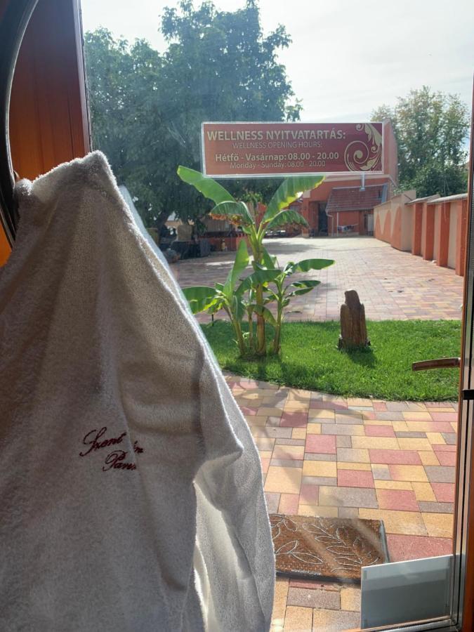 Szent Istvan Wellness Panzio Bed & Breakfast